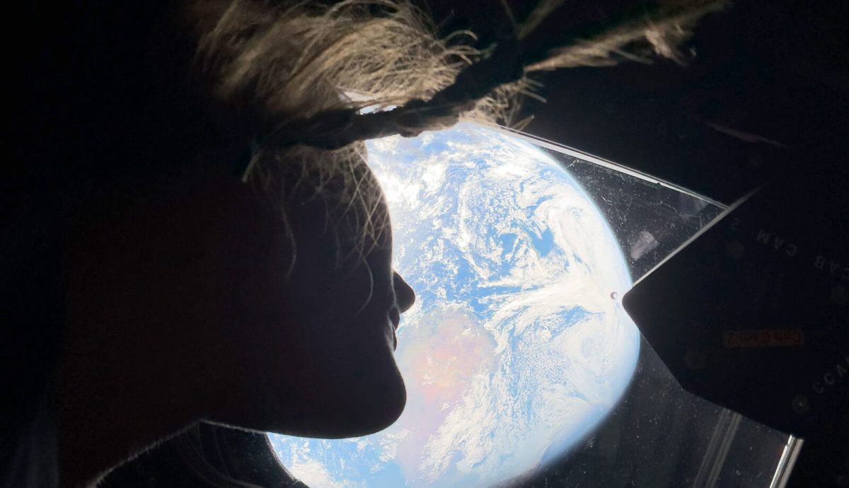 NASA Releases Stunning Earth Images Captured by an iPhone 17 Pro Max on Artemis II Mission